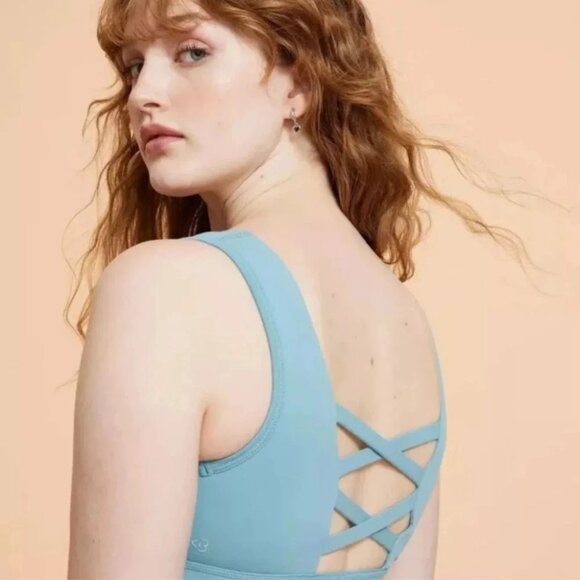 NWT Blogilates Women's Large Cameo Blue Crisscross Active Strappy Back Tank Bra - Picture 3 of 14